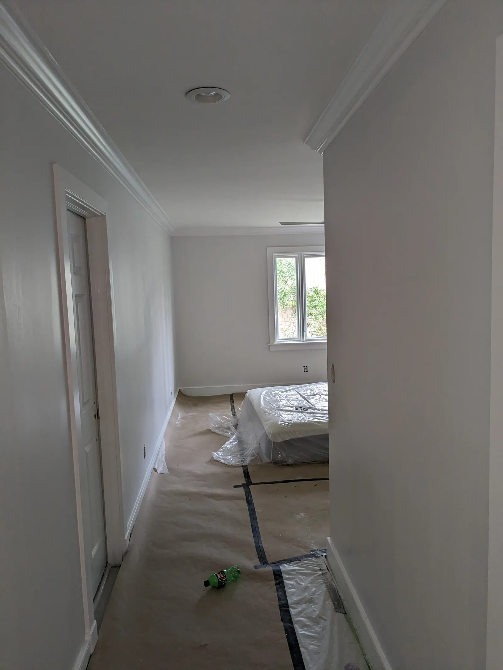 Wall Repaint in a Bedroom in Pensacola Florida